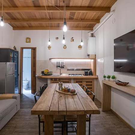 Guesthost - Il Cedro - Cozy House For 4 Apartmán