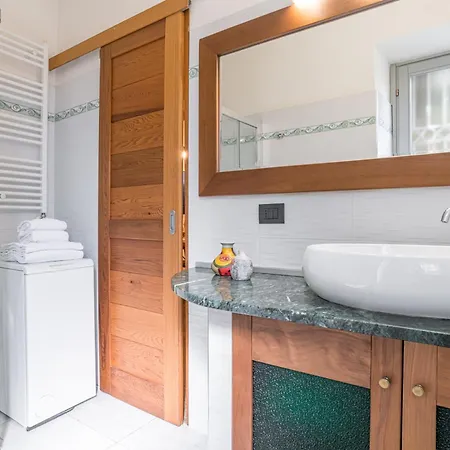 Guesthost - Il Cedro - Cozy House For 4 *